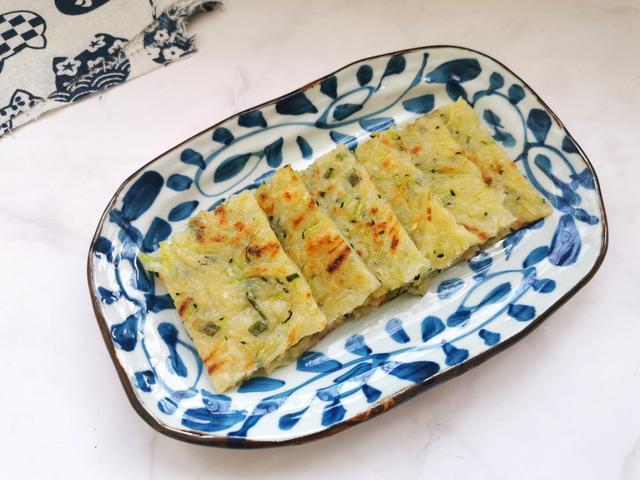 头伏饺子二伏面，三伏烙饼摊鸡蛋，分享6种鸡蛋早餐饼的做法