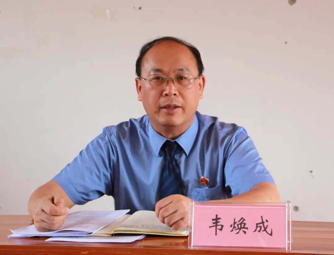 韦焕成到双垌村宣讲梧州市第十四次党代会精神