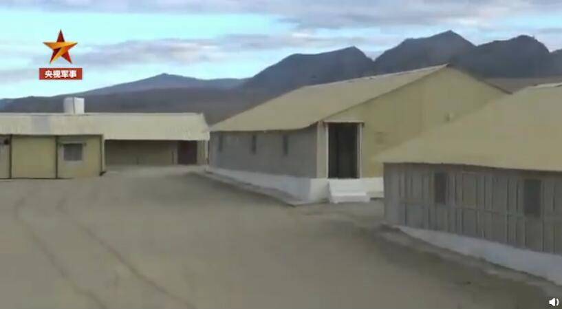 ӡ���߾�����Ӫ�ػ����ع⣬�������ž��ĶԱ����¡�