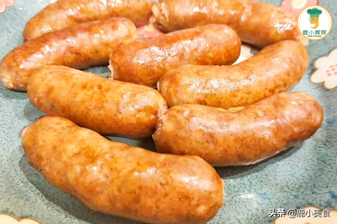 豬肉便宜時，做烤腸太划算了！ 做法簡單，皮脆肉嫩爽口，先收藏了