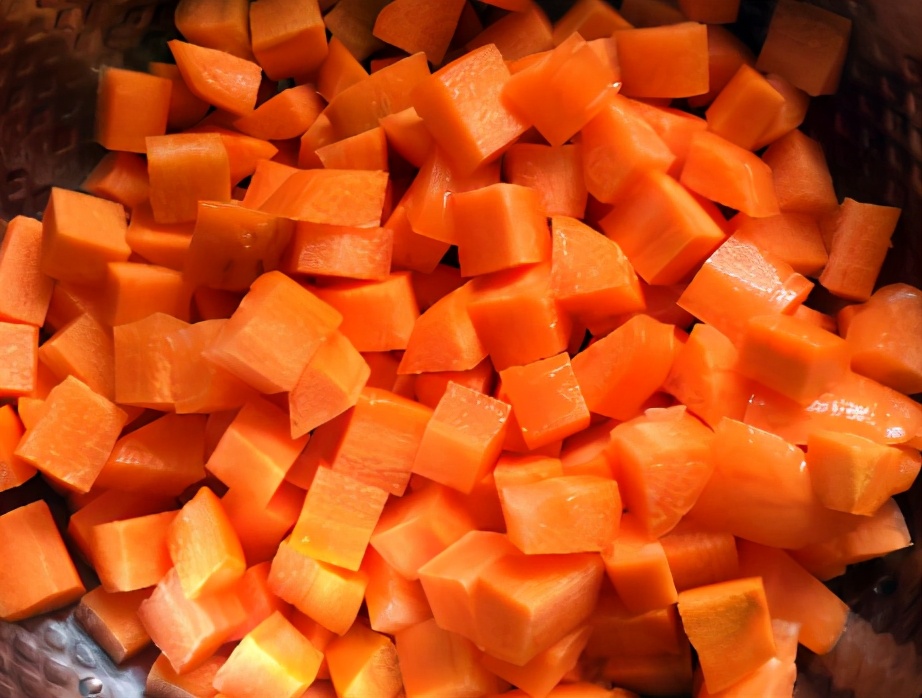 图片[3]-青豌豆炒肉末的做法 有荤有素 营养均衡的小炒菜-起舞食谱网