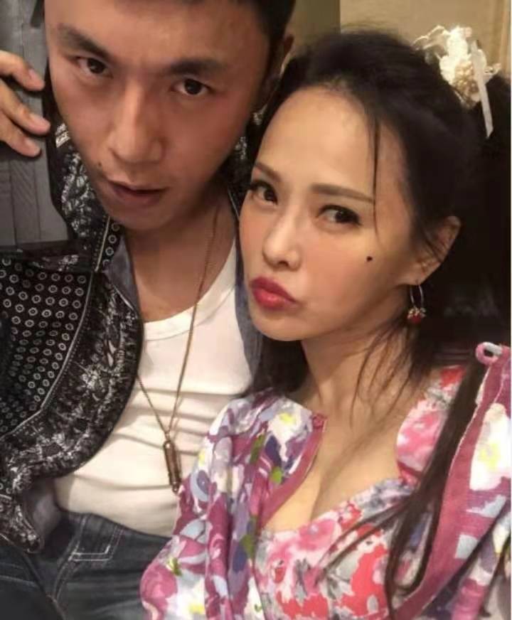 伊能静：32岁结婚，41岁离婚，46岁再婚，她有何底气？