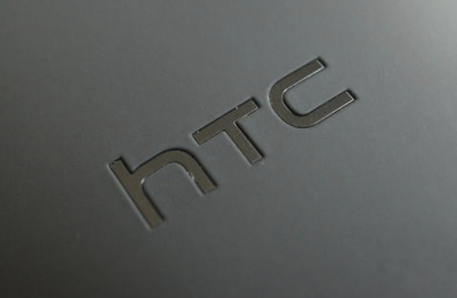 HTC新手机亮相！MTKP35 8GB RAM 安卓9.0 市场价2000起你能够买？