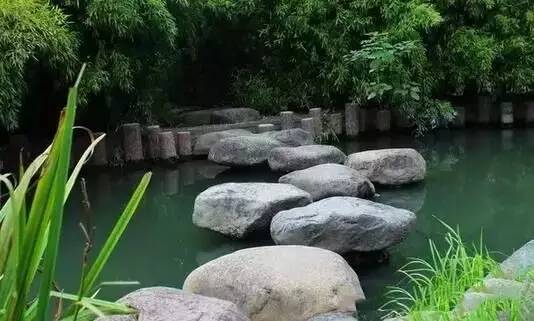 讲究！庭院石头摆放风水