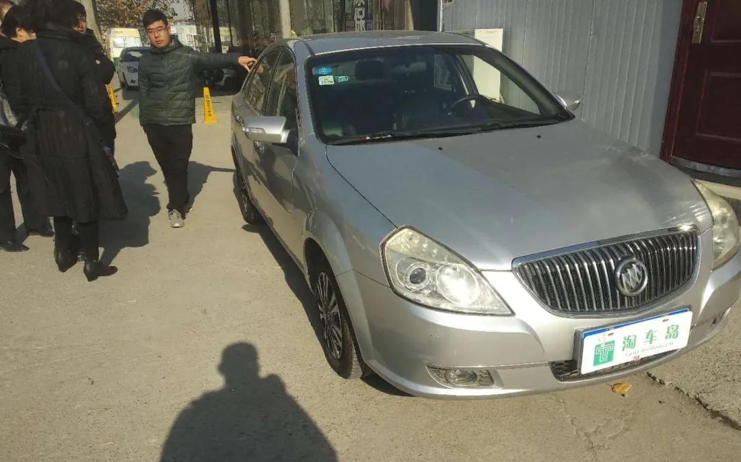 年轻人的选择，3万多买台二手A0级小车，大街小巷穿梭自如