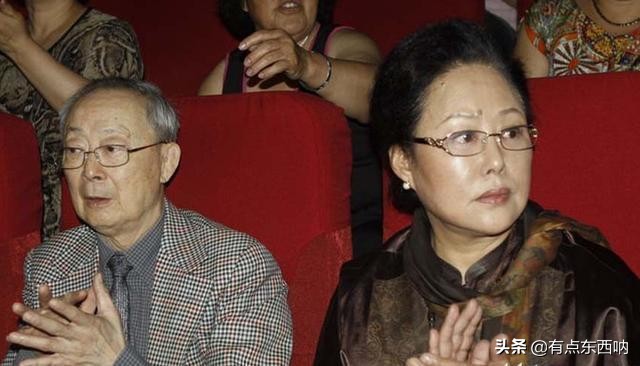 67岁斯琴高娃和62岁刘晓庆、63岁潘虹穿着气质完