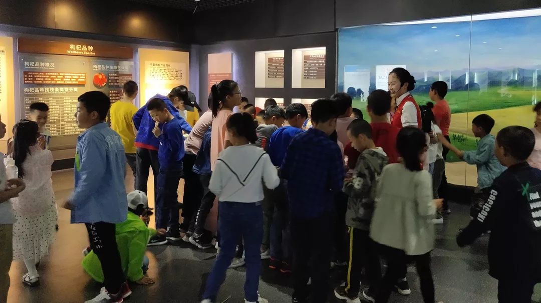 园区工业旅游要主题一致，融合有方