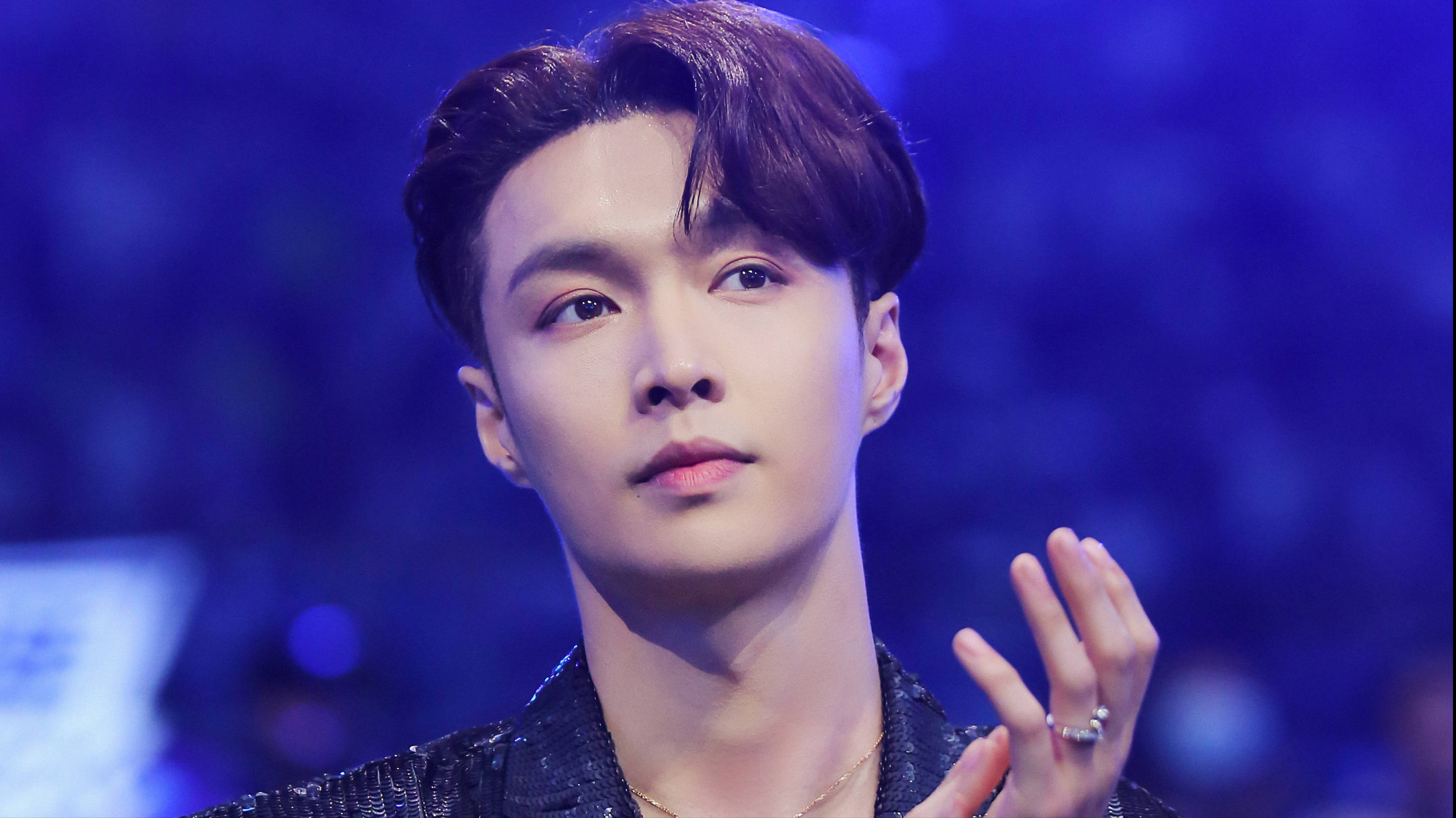 Lone Zhang Yi begins character actual strength, carry excessive spokesman on the head, it is " year is optimal musical producer "