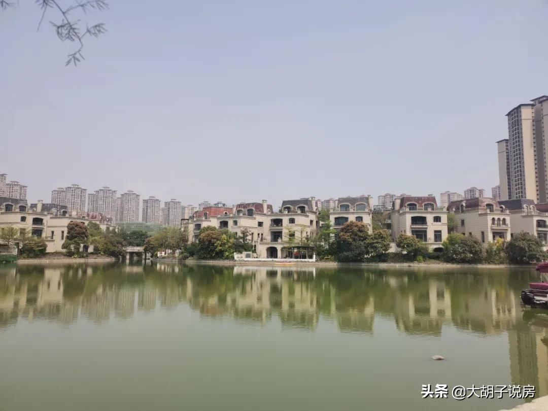 为了验证惠州楼市是否如大家说的那么不堪,我们又去考察了一遍