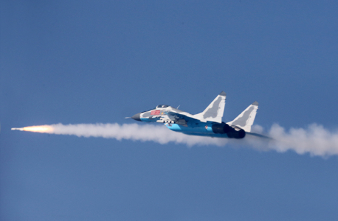 ˢ����Ȧ�Ĵ�����������װ����10B���й�����Ρ����ֵ�һ�ѡ�