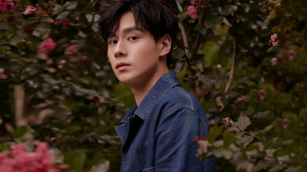 胡一天新剧未播先火，女主颜值气质在线，观众