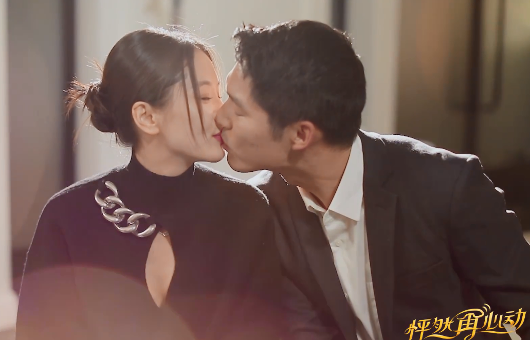 Zhang Meng by princely Wenwu Yong Entian is dizzy, exceed now in the program sweet picture, can says to love put together ceiling