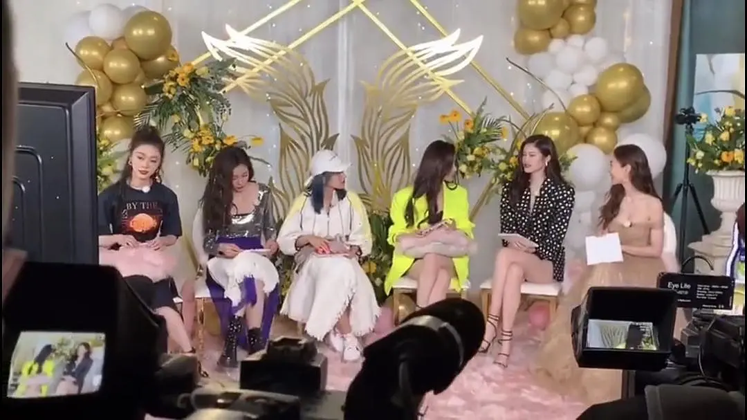 baby好怕被比下去，录节目非要穿高定仙女裙，和