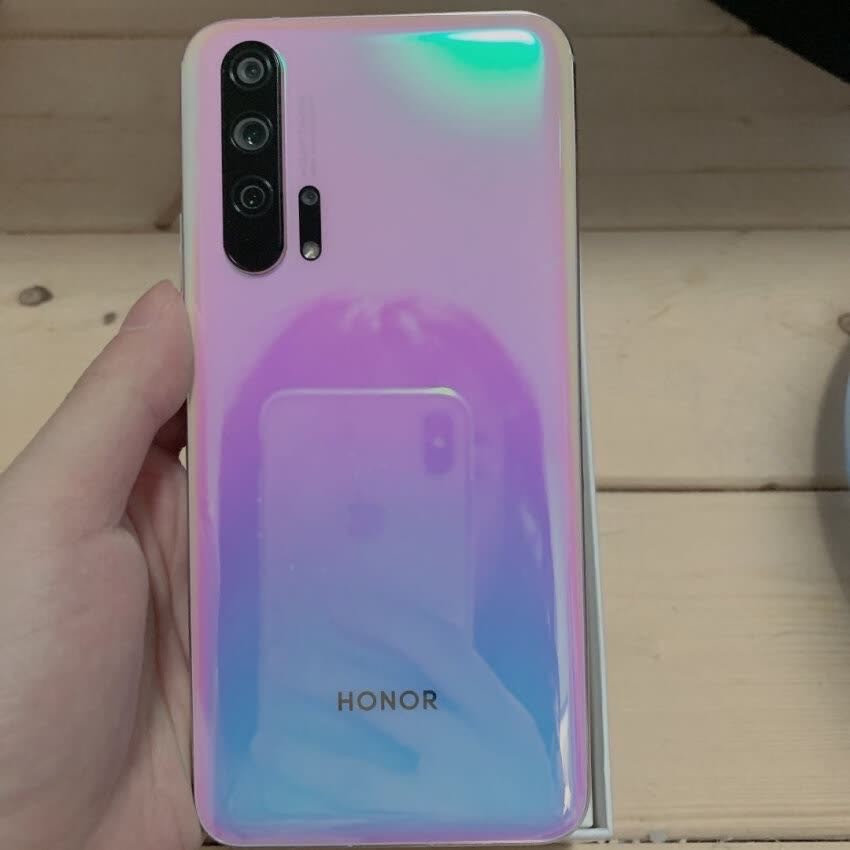麒麟7nm+鸿蒙系统+双OIS，跌至1548元，从高端市场跌至低端市场