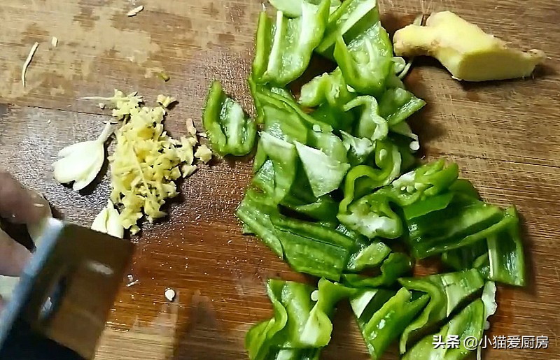 圖片[2]-【虎皮鵪鶉蛋】做法步驟圖  簡單易學 好吃味美比紅燒肉香-起舞食譜網