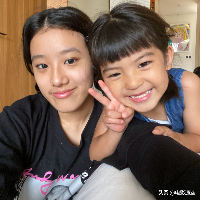 修杰楷三个宝贝又出镜，修思羽越发古灵精怪，5岁咘咘成焦点