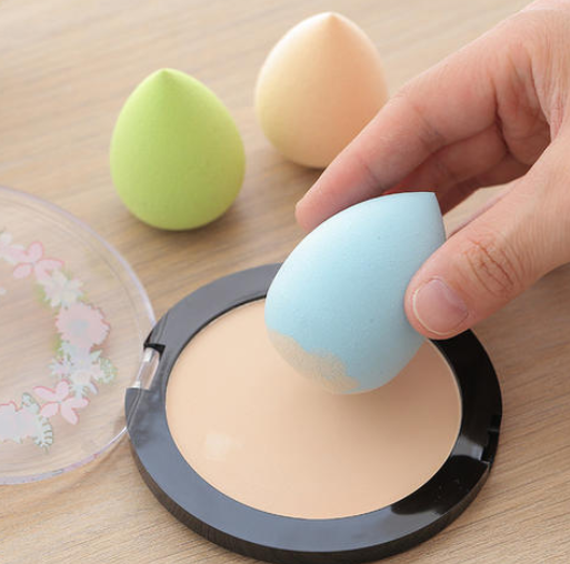 白银化妆学校告诉你美妆蛋的正确用法