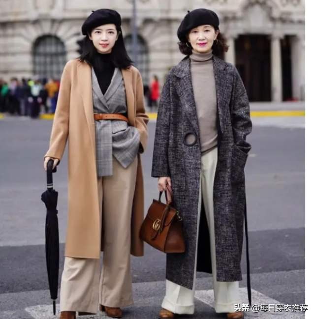 懂打扮的中年女人不显老！3种帽子的冬季搭配法，好看又不老气