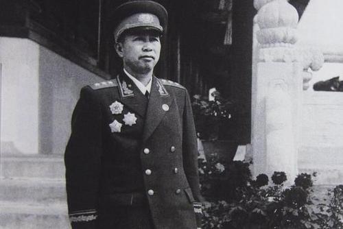 打天津，刘亚楼立军令状：只需30小时，后改口：