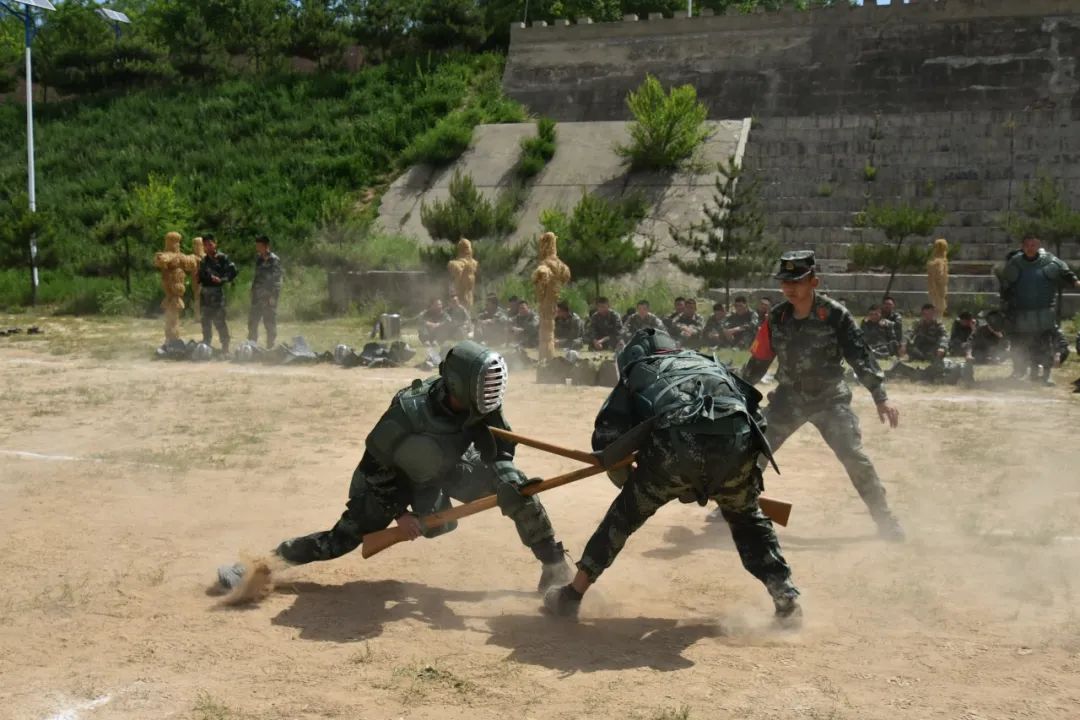 侯<a href=http://www.cngansu.cn/news/ target=_blank class=infotextkey></a>ܶӹٱսλحӸִⳡѵ......