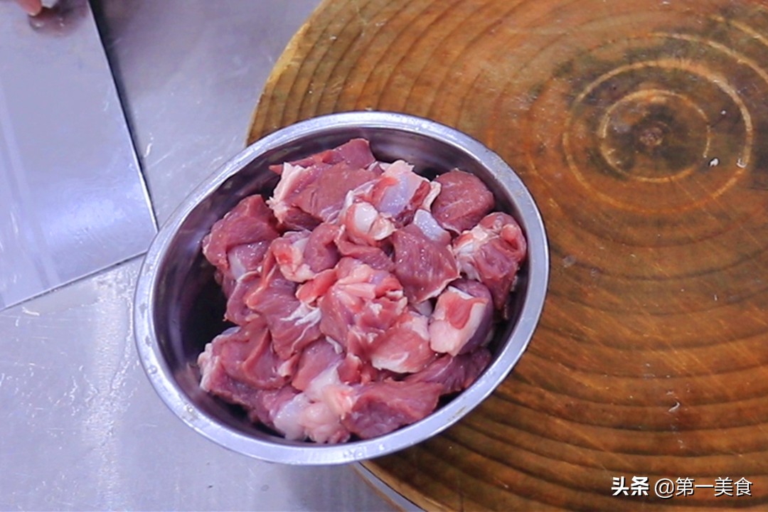 图片[3]-红焖羊肉做法步骤图 这肉多给孩子吃！尽量一周吃1次滋补暖身-起舞食谱网