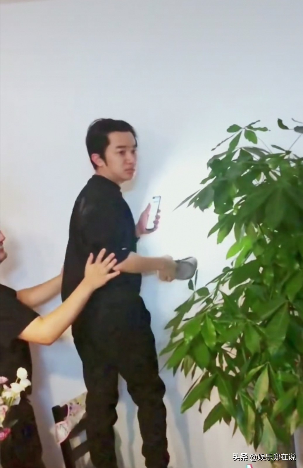 王祖藍給女兒穿30元衣服，小S也曾對女兒買衣服不能超過1千塊