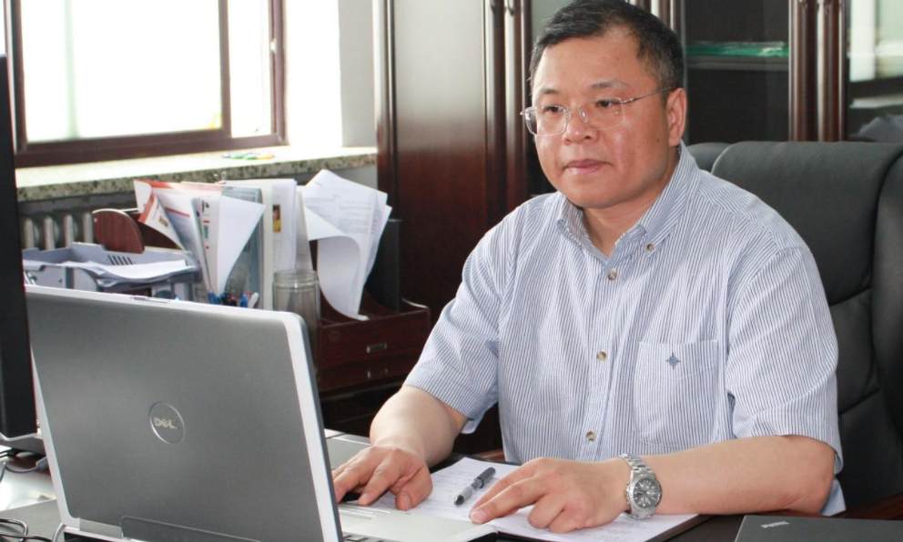 һ����ѫ�ƴ��꣺�ع���ͻ�ƺ��ļ�����������ĸ����100����