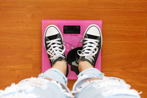 What is the standard weight of a normal person?  How to lose weight most effectively if the weight remains high?
