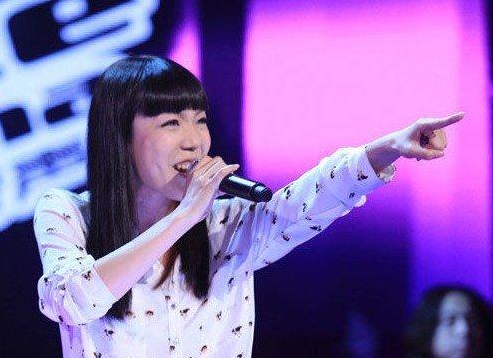 从顶流到小县城商演，吴莫愁的落魄，不仅仅是