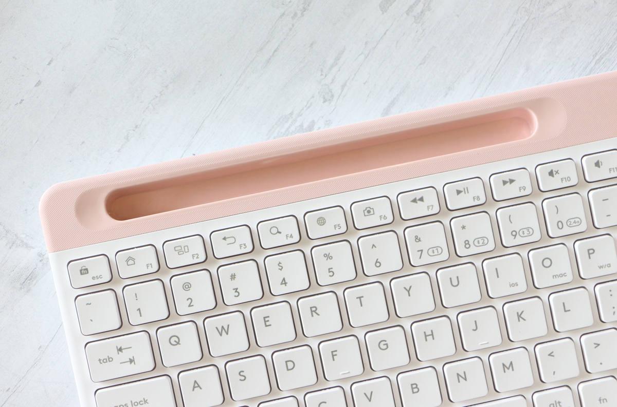 双飞燕双模无线键盘fbk - it168试客