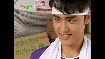 后知后觉系列：小时候觉得长得不帅，长大后觉得很帅的男演员