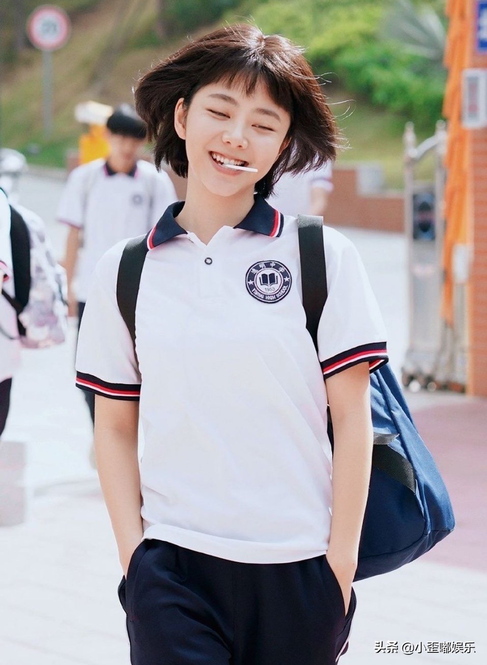 還在嘟嘴扮嫩的阿姨們，看看這些女演員，是如何超齡演出少女感