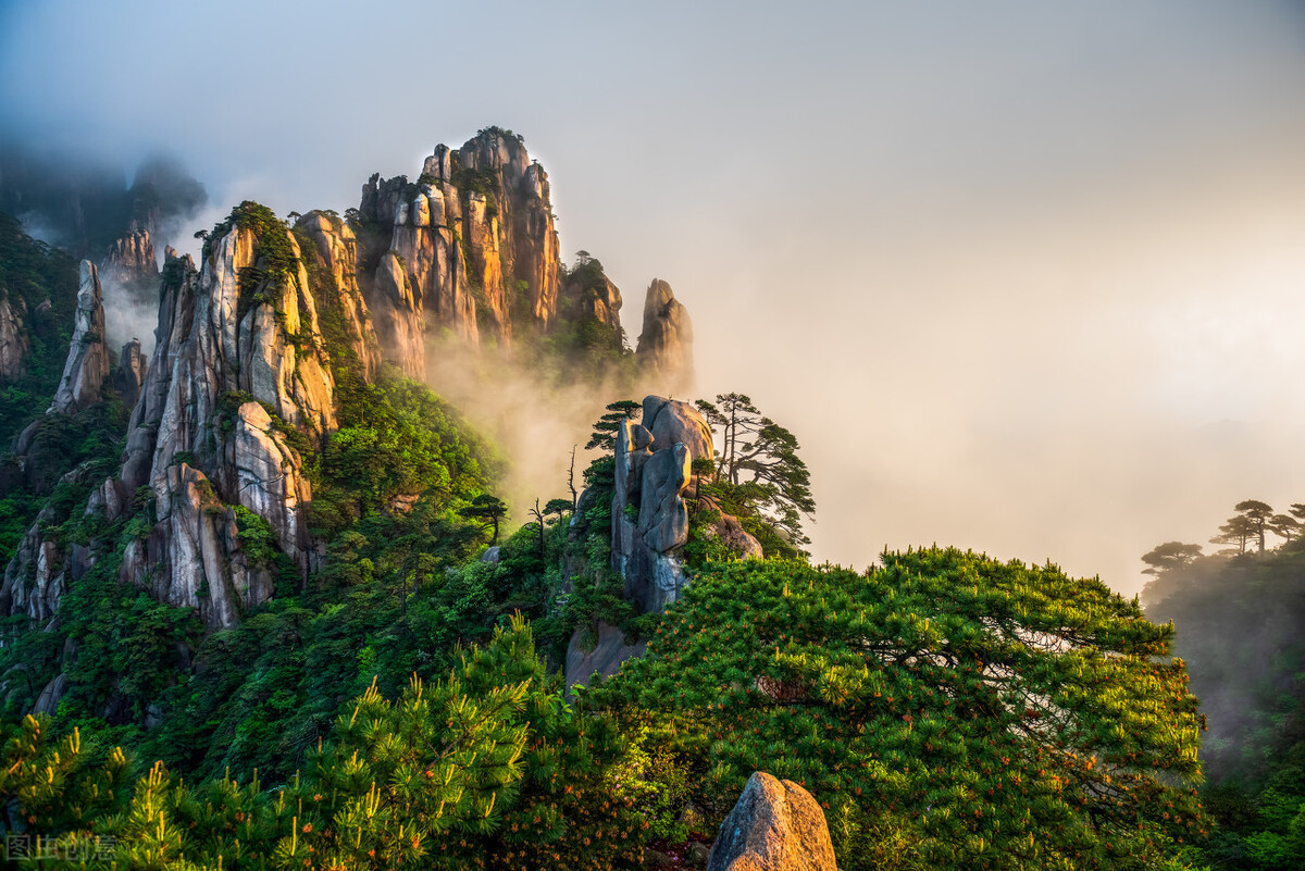 中国最险峻的5座山峰，你们都去过吗？腿软不？