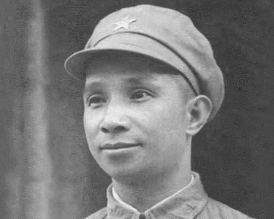 18岁当师长，20岁任军长，寻淮洲湖南浏阳人若不