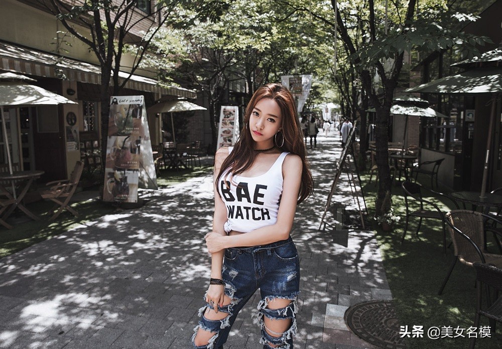 破洞牛仔褲，青春的叛逆！