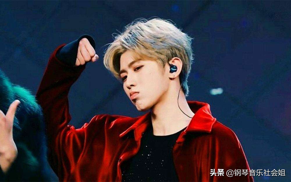 音乐风云榜：超女的狂欢，流量的聚集，十大金