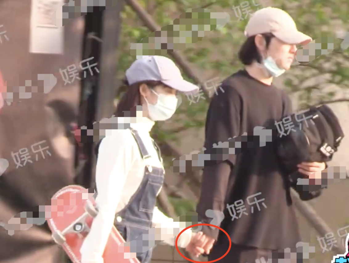 沈月戀情疑曝光，與《小美好》男配孫寧牽手，甜蜜互動像偶像劇