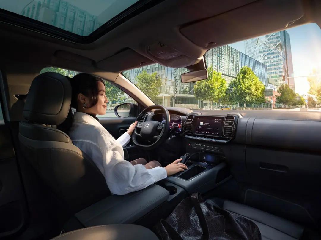 深度试驾雪铁龙天逸：独特却又不失惊喜 