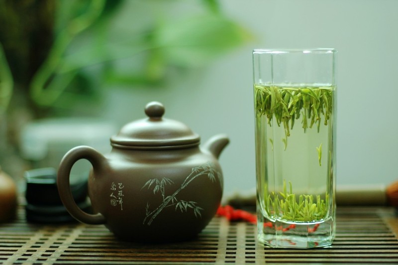 泡綠茶，別總是先放茶葉再倒水！想要茶香味好，請(qǐng)牢記這個(gè)順口溜