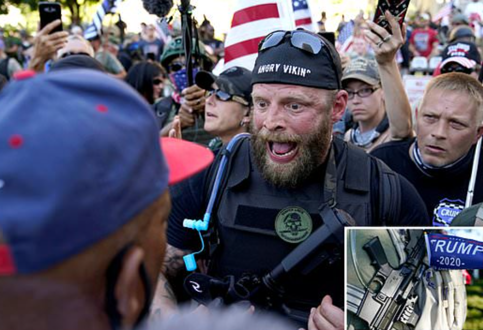 全美50州武裝暴動被號召，首都駐軍正迅速增加，FBI如臨大敵