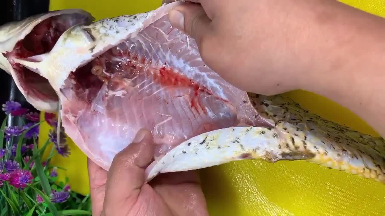 How to make braised fish delicious?  2 links are very important, the meat is fresh and tender, not fishy and tasty