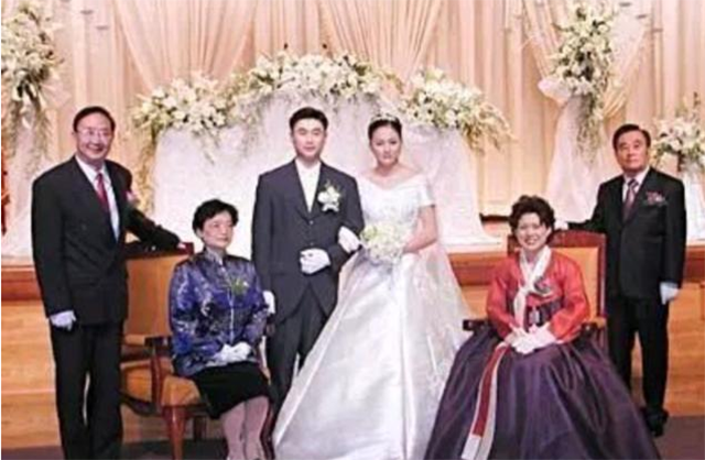 韩国体操员许昭英不顾父母，坚持嫁中国裁判黄