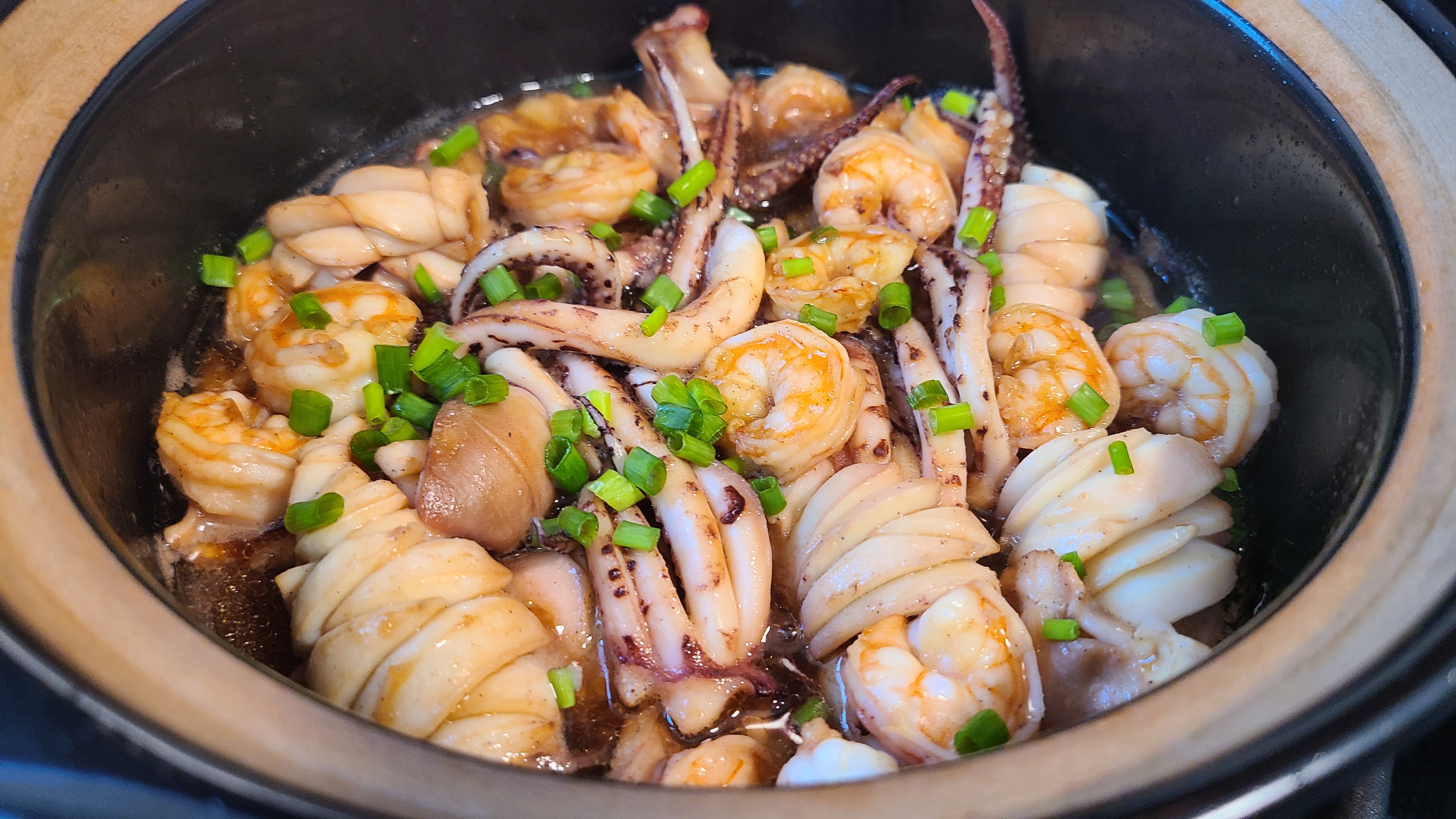 魷魚蝦煲這樣做太香了，很好吃的家常菜，味道鮮美又簡單