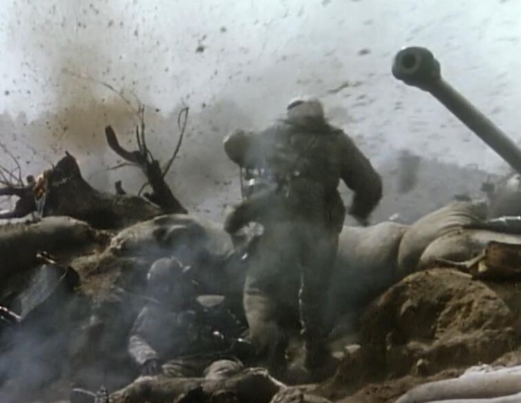 取之于敌，用之于敌！志愿军如何用缴获武器，