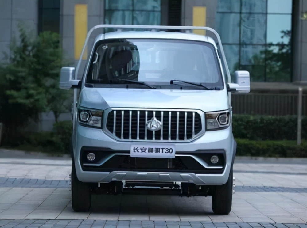 長(zhǎng)安神騏T30小型卡車正式上市，卡友們創(chuàng)業(yè)的最佳生意伙伴