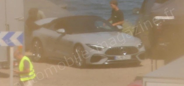 首次推出搭載4.0T插混版車型，全新奔馳SL無偽路試諜照曝光