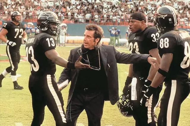 你以为他们是最佳银幕CP，其实人家是水火不容的