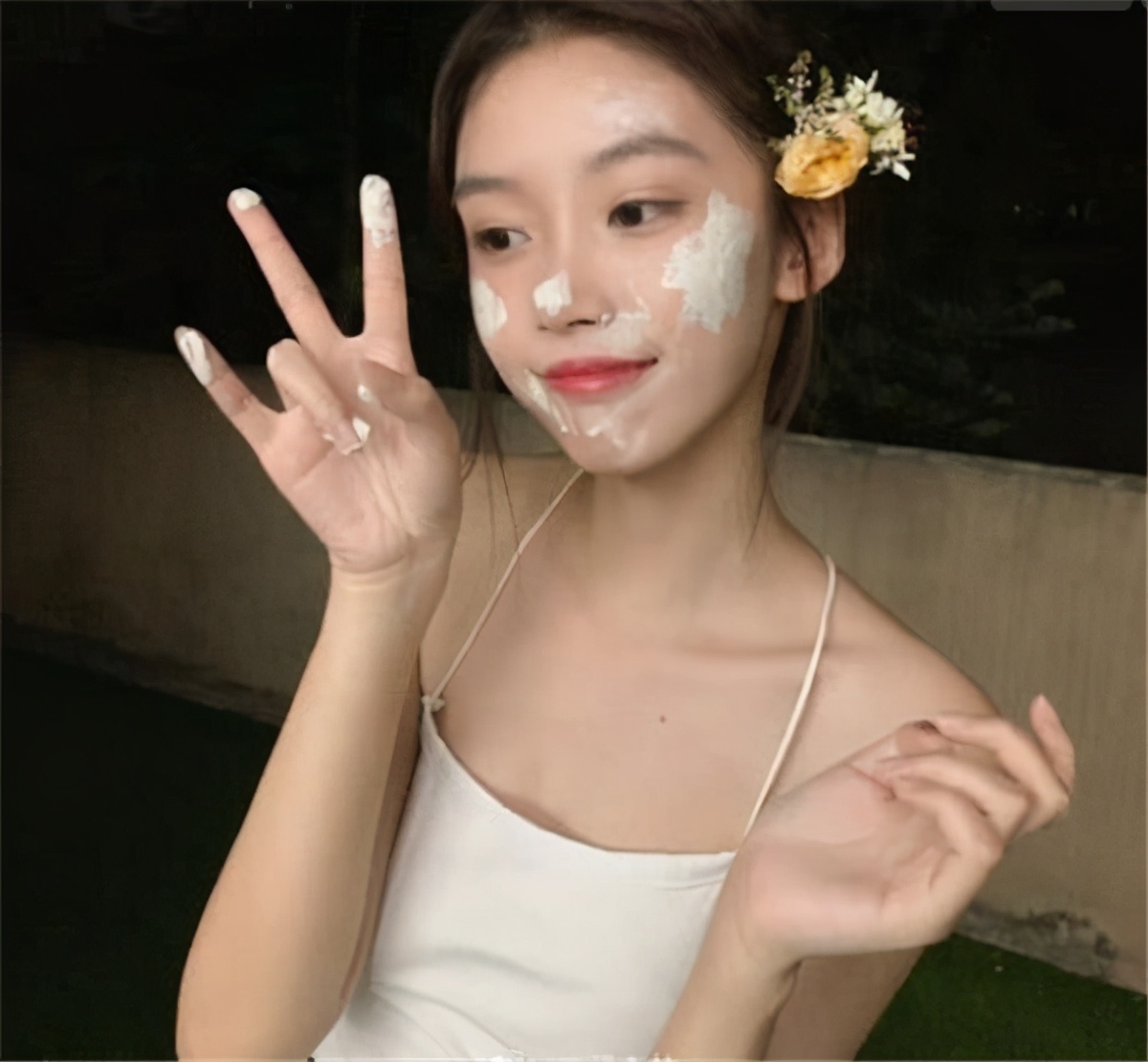 王思聪回应评论半藏森林 忘加狗头被网友狂怼