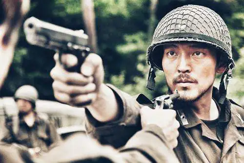 志愿军传奇一兵：一人拖住美军一个师八小时，