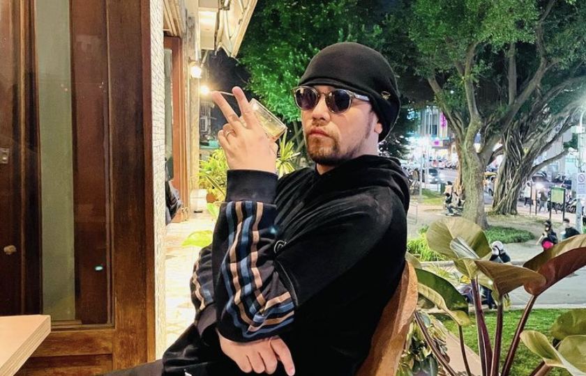 昆凌參加親子運動，女兒搬輪胎不嬌氣，弟弟高冷比耶成Q版周杰倫